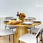 Tbs 194 - Elegant Apartment In Paris