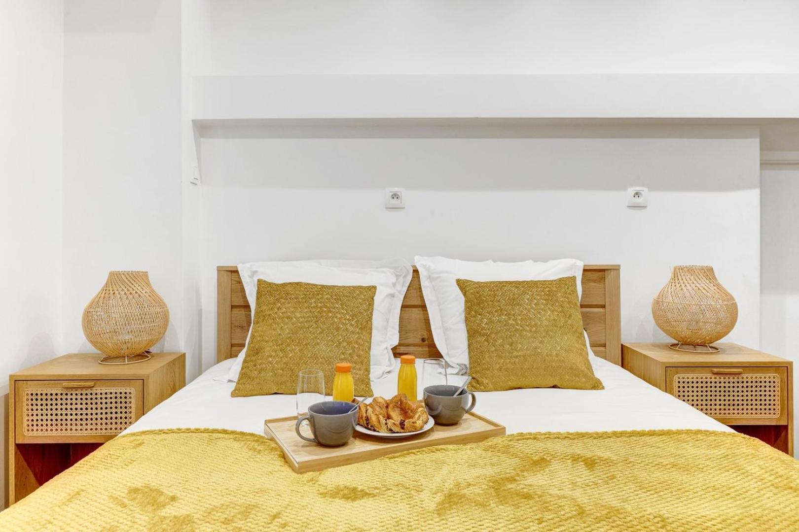 Tbs 194 - Elegant In Parigi